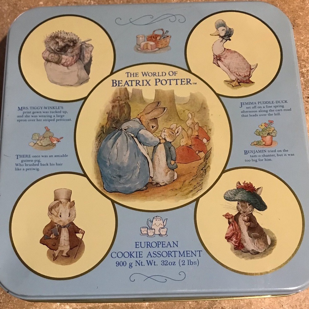 Vintage Beatrix Potter Cookie Tin 1997